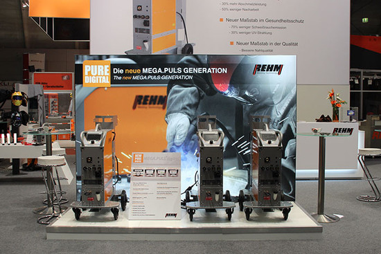 REHM MIG / MAG inverter pulse welding machine MEGA.PULS digital by REHM Welding Technology at the fair Schweisstec 2017